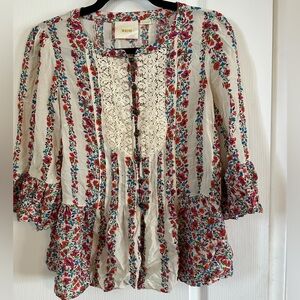 Valentines Day! Maeve Boho Floral Lace 3/4 Sleeve Blouse w/Metal Buttons. Size M